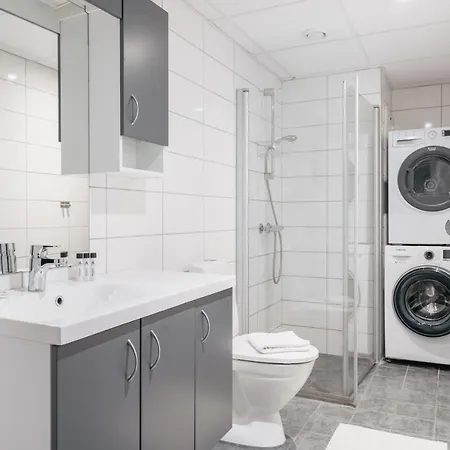 L Urban - Spacious With Private Terrace Apartment Bergen