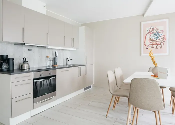 L Urban - Spacious With Private Terrace ברגן