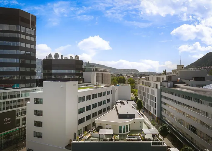 L Urban - Spacious With Private Terrace Apartmán